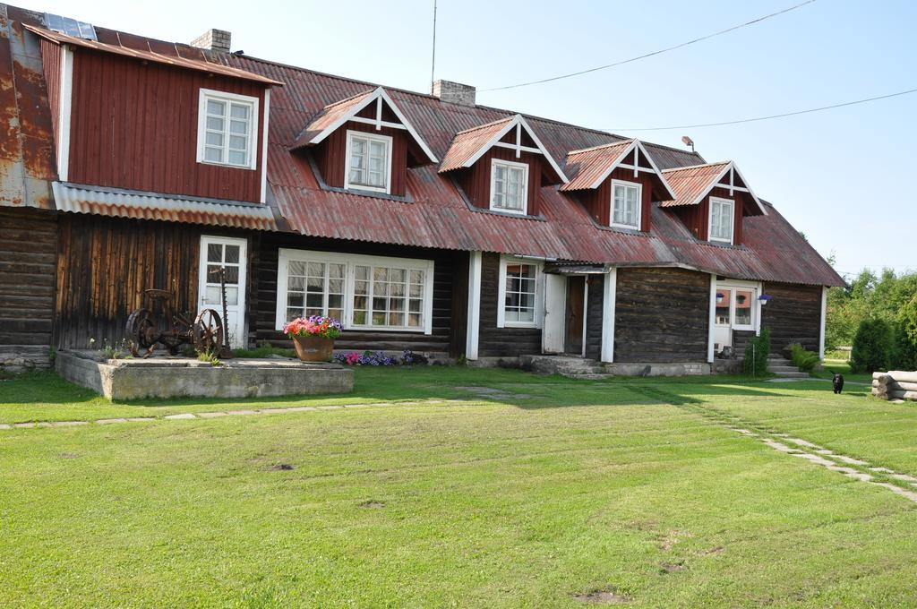 Kaebi Kuelalistemaja Hotel Хаапсалу Стая снимка